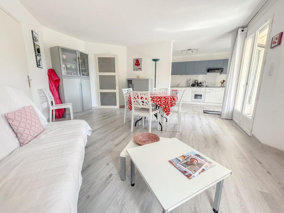 F2 Avec Terrasse Et Parking Prive A Appartement